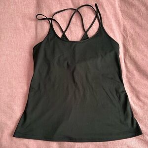 Old Navy Active Built-In Bra Tank